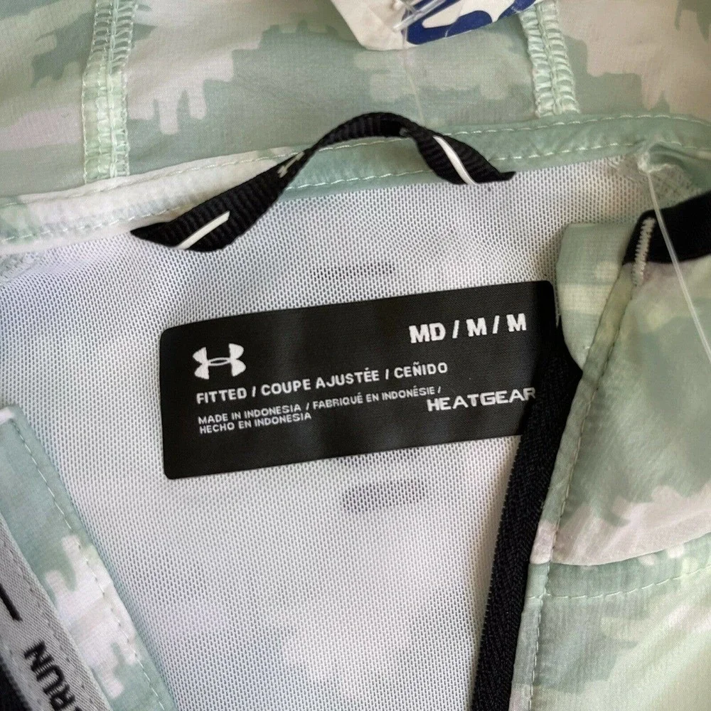 Under Armour Women's Green Storm Heat Gear Run Anywhere Hooded Jacket sz Medium